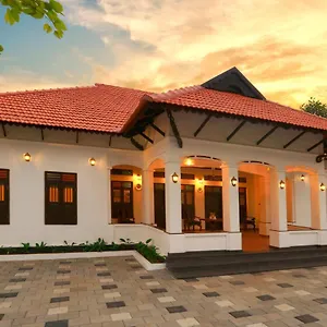 Portico Jk Heritage Hotel